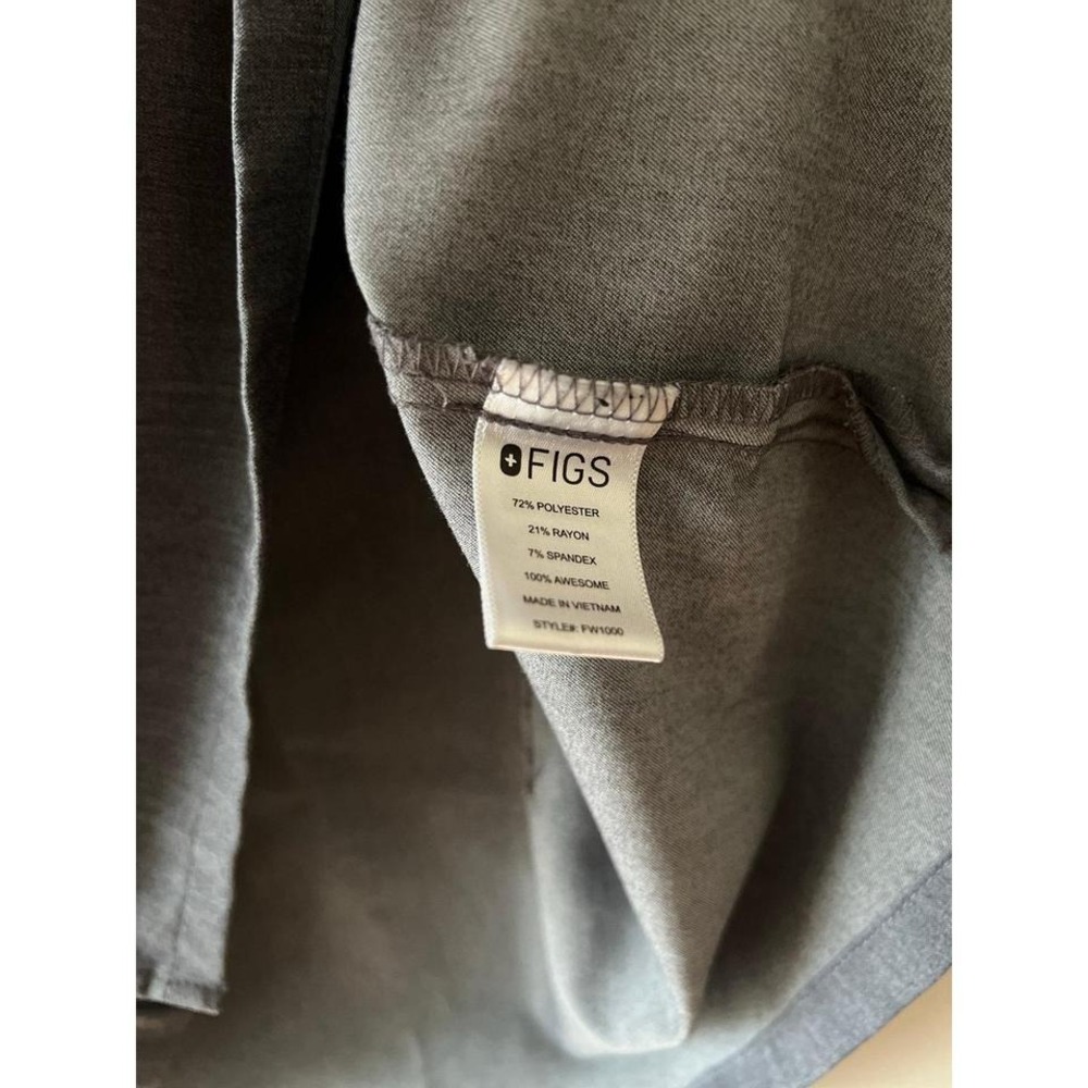 FIGS Catarina One Pocket Scrub Top Graphite Gray XL - Picture 5 of 5